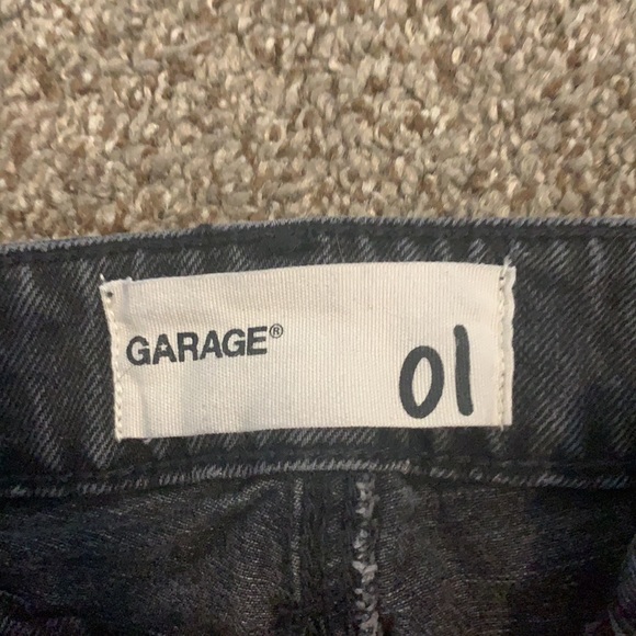 Black jean shorts! - Picture 2 of 2